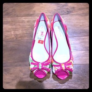 Anne Klein Pink floral flats